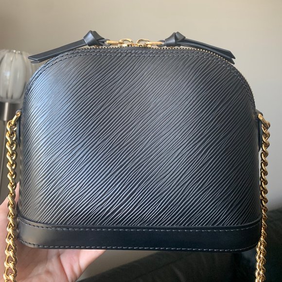 ✨SOLD✨Louis Vuitton Alma Mini (M51404) - Epi Noir - Picture 8 of 11